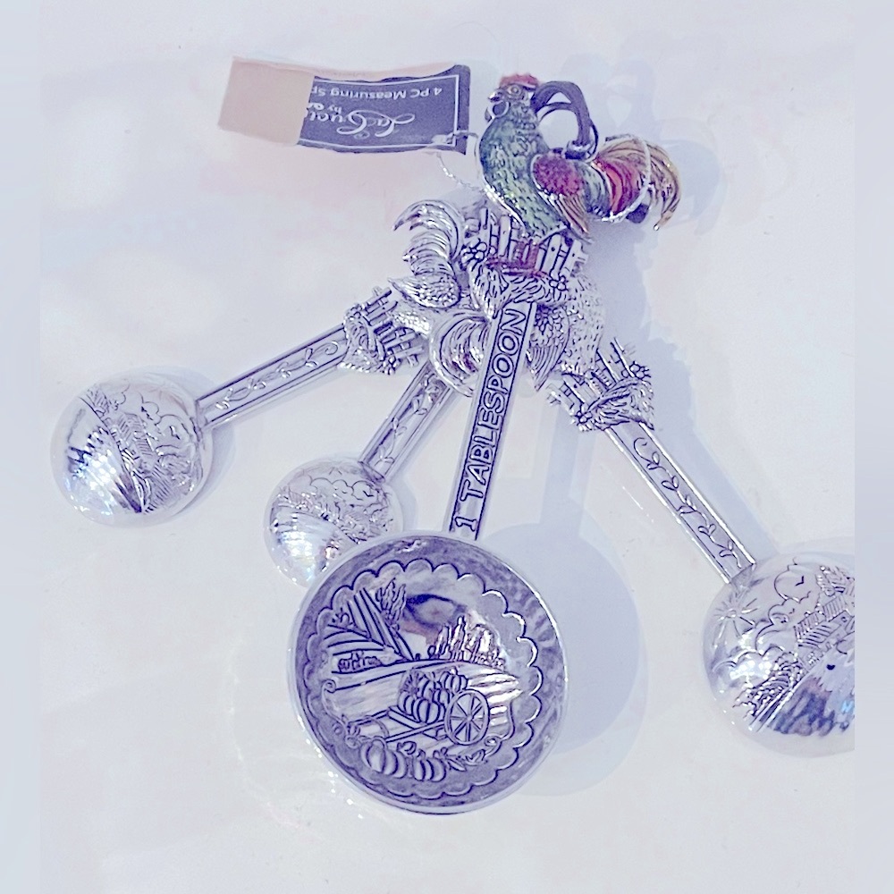 La Cucina Set of 4 Measuring Rooster Teaspoons